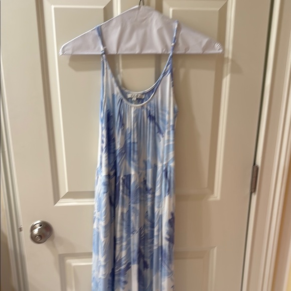Z Supply Blue and White Patterned Dress - Picture 1 of 4